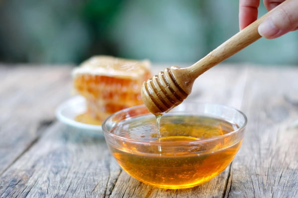 تصویر 4 از عسل صبحانه طبیعی انتخابی سالم برای سلامتی